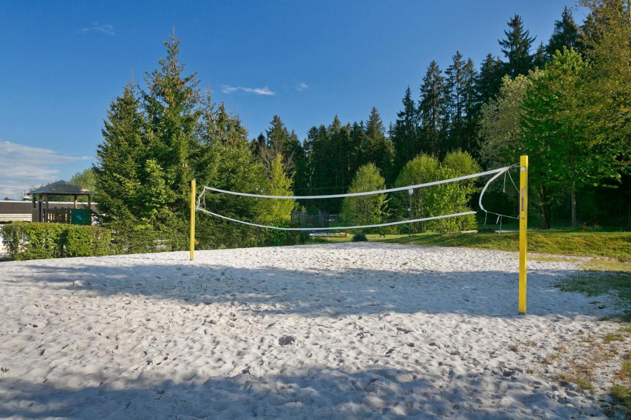 Knaus Campingpark Фихтах Экстерьер фото